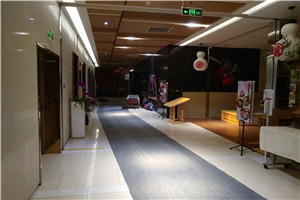 女兒墻拆除時，物業(yè)把鋼結構拆除了賣廢品了。妥當嗎