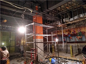 成都武侯區(qū)凱德廣場(chǎng)拆除西餐廳20191013