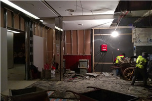 成都武侯區(qū)拆除凱德廣場(chǎng)西餐廳20191017