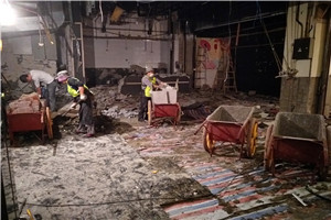 成都武侯區(qū)拆除凱德廣場(chǎng)西餐廳20191018