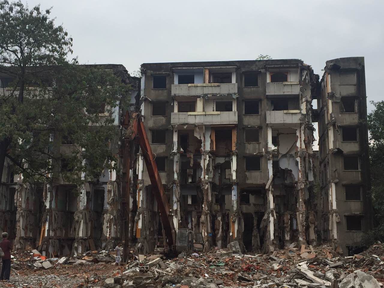 專業拆除公司成都專業拆除公司拆除費用