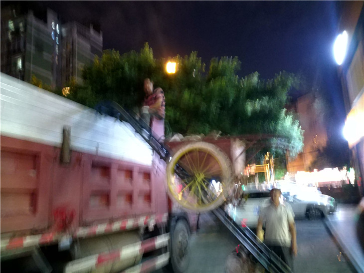 成都風(fēng)華苑中國銀行拆除清運(yùn)2020年7月